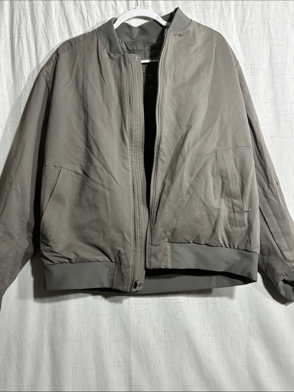 Two sided lululemon athletica Men's Bomber Jacket - Taupe Gray